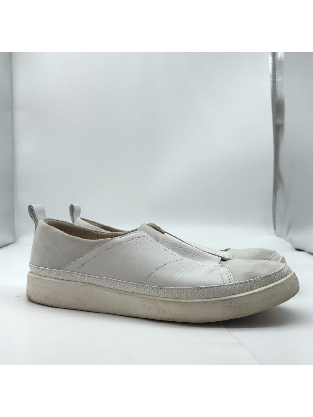 Vionic Zinah Leather Slip-On Shoes Size 9.5